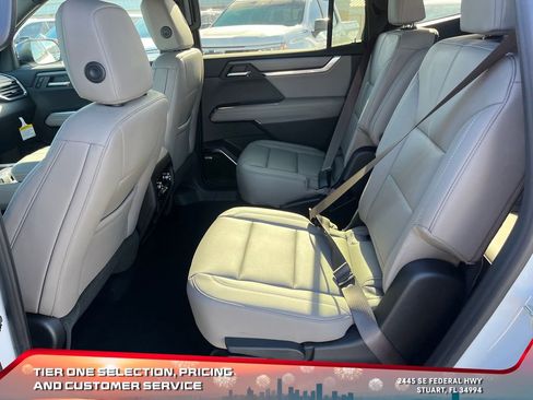 New 2026 GMC Acadia Elevation w/ Black Edition image 10