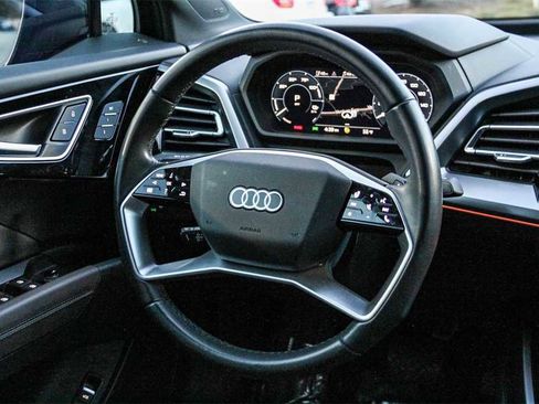 Used 2023 Audi Q4 e-tron Premium Plus image 16