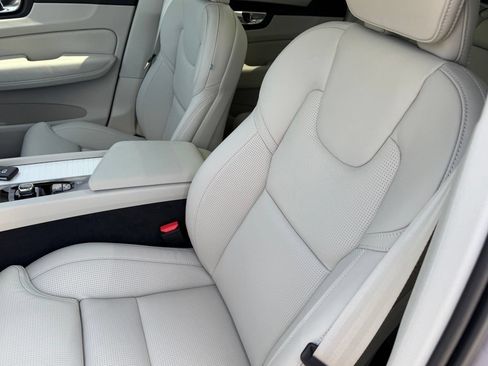 New 2026 Volvo XC60 T8 Ultra w/ Protection Package Premier AWD/4WD image 19