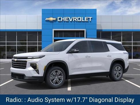 New 2027 Chevrolet Traverse LT w/ Driver Confidence Package FWD image 2