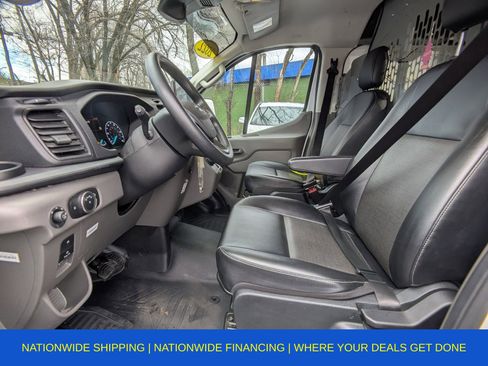 Used 2022 Ford E-Transit Low Roof image 30