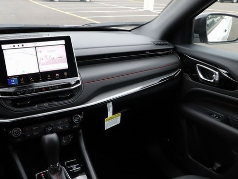 New 2023 Jeep Compass Trailhawk w/ Trailhawk Elite Group image 23