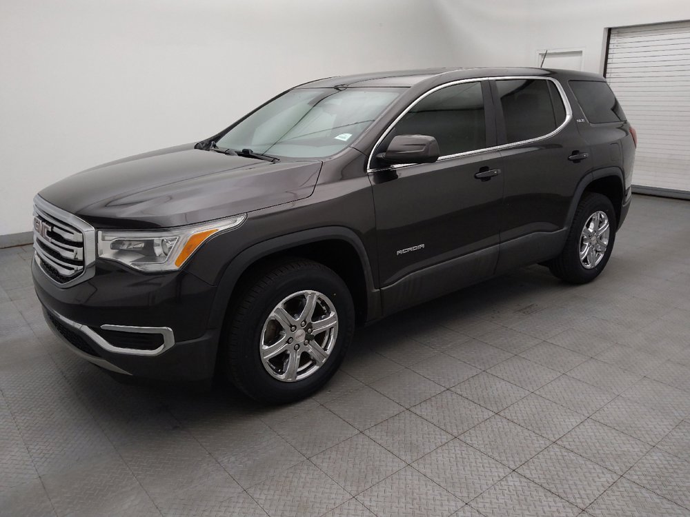 Used 2018 GMC Acadia SLE FWD image 2
