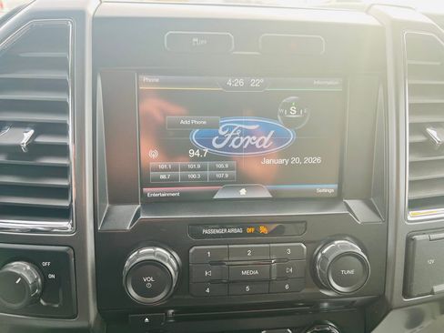 Used 2015 Ford F150 XLT w/ Equipment Group 302A Luxury image 25