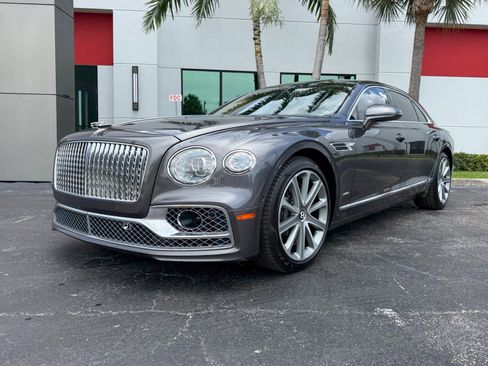 Used 2021 Bentley Flying Spur W12 AWD/4WD image 9