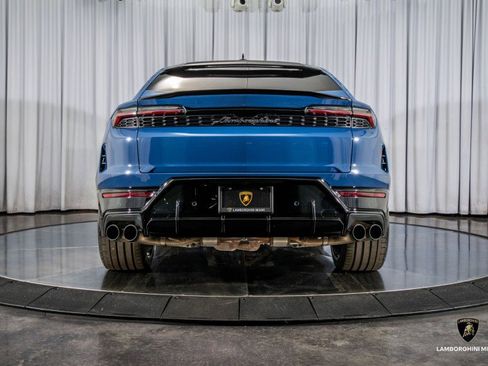 Used 2025 Lamborghini Urus SE image 24