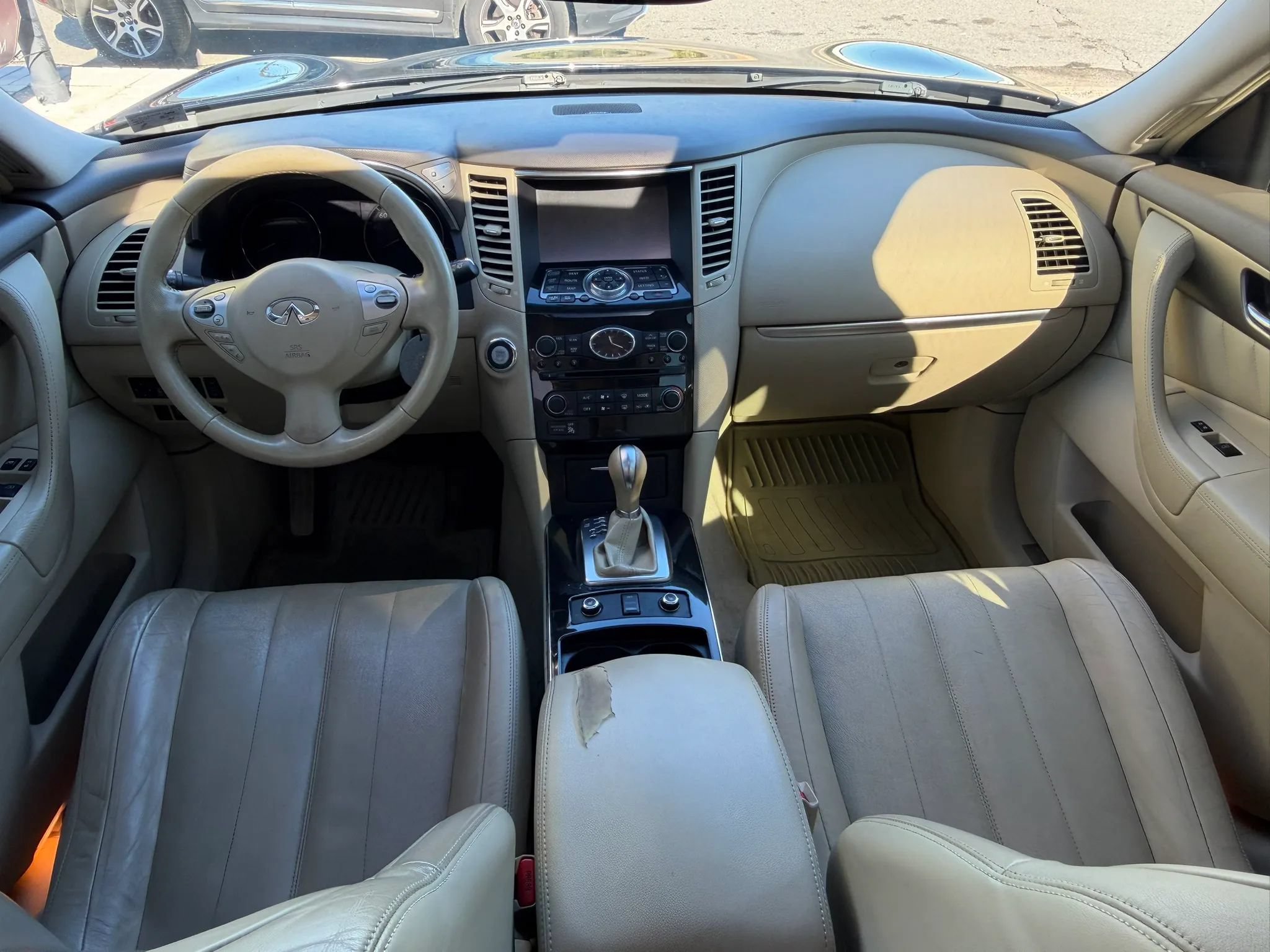 Used 2015 INFINITI QX70 2WD w/ Premium Package image 14