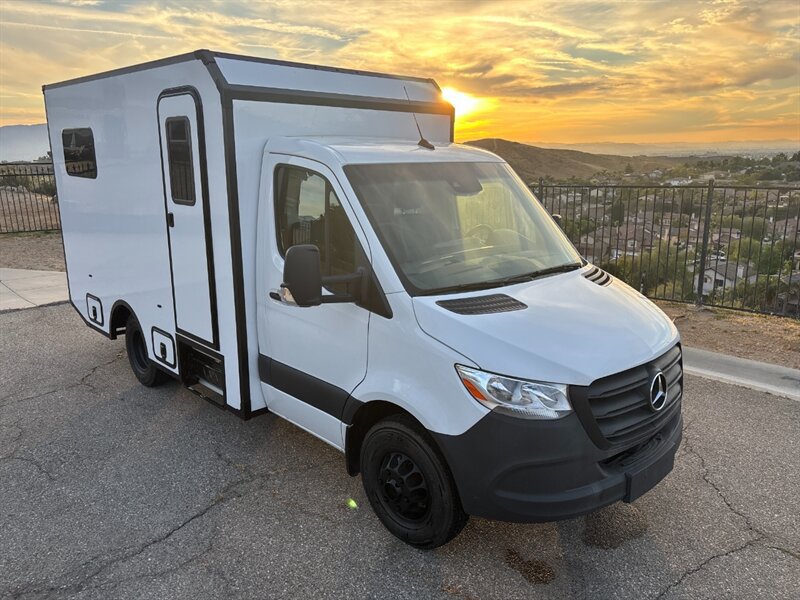 Used 2023 Mercedes-Benz Sprinter 3500 image 2