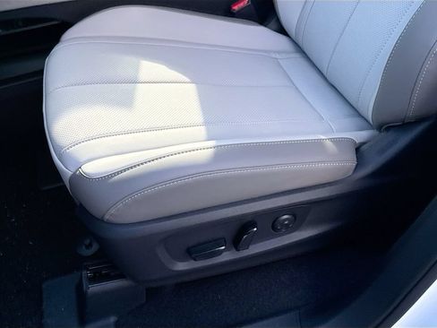 Certified 2026 INFINITI QX60 Luxe w/ Cargo Package FWD image 20