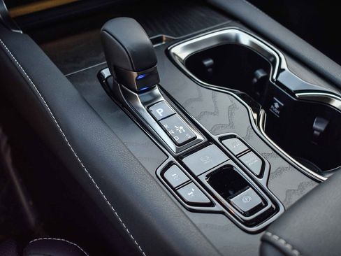 New 2026 Lexus RX 450h AWD image 19