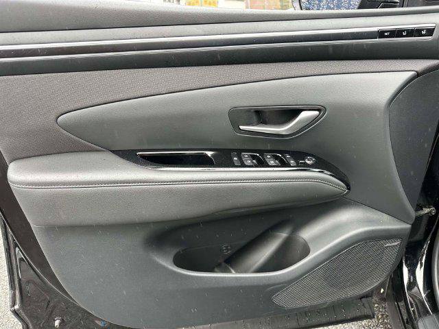 Certified 2024 Hyundai Tucson Limited AWD/4WD image 14