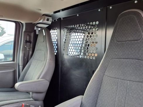 Used 2023 Chevrolet Express 2500 w/ Driver Convenience Package image 37