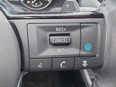 Used 2023 Nissan Rogue SL w/ SL Premium Package AWD/4WD image 14
