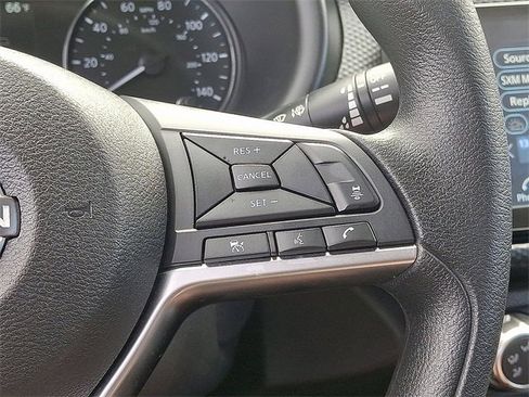 Used 2023 Nissan Kicks SV image 23