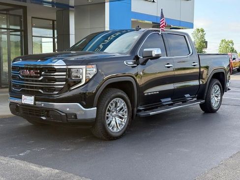 Used 2024 GMC Sierra 1500 SLT w/ SLT Premium Plus Package AWD/4WD image 2