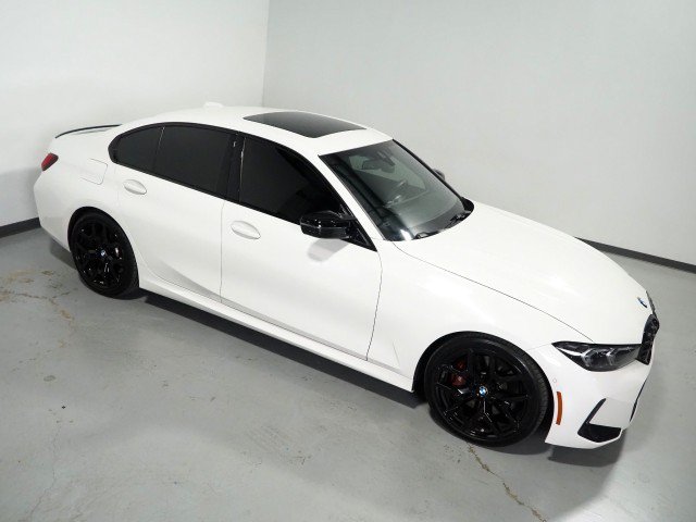 Used 2025 BMW M340i w/ Premium Package RWD image 11