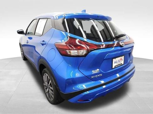 Used 2024 Nissan Kicks SV image 8