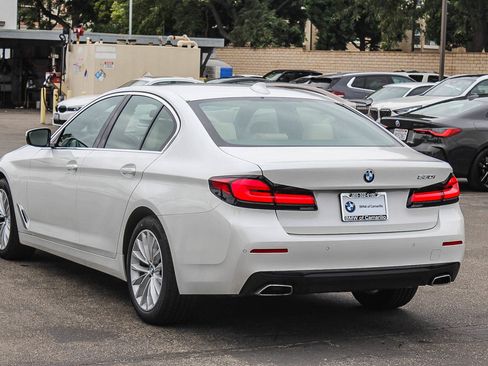 Certified 2023 BMW 530i w/ Premium Package image 4