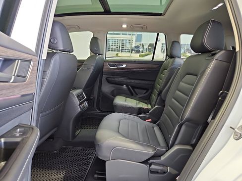New 2026 Volkswagen Atlas SEL AWD/4WD image 13