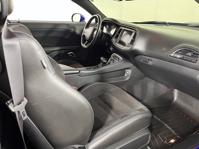 Used 2022 Dodge Challenger R/T Scat Pack RWD image 38