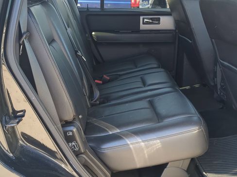 Used 2011 Ford Expedition Limited AWD/4WD image 24