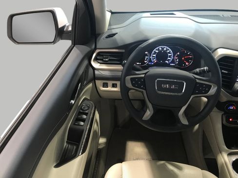 Used 2023 GMC Acadia Denali w/ Denali Ultimate Package AWD/4WD image 5