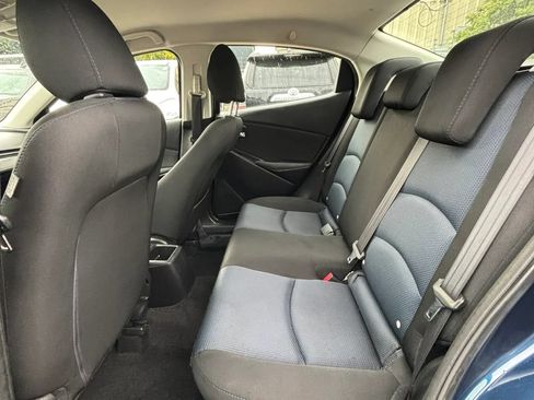 Used 2018 Toyota Yaris iA FWD image 12