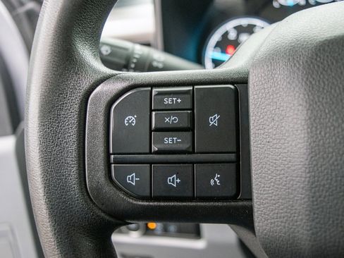 Used 2024 Ford F350 XLT image 17