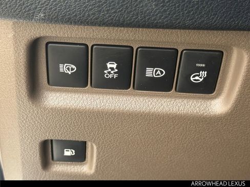 Used 2022 Lexus GX 460 Premium w/ Premium Package image 27