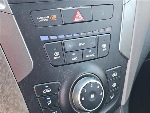 Used 2018 Hyundai Santa Fe Sport FWD image 11