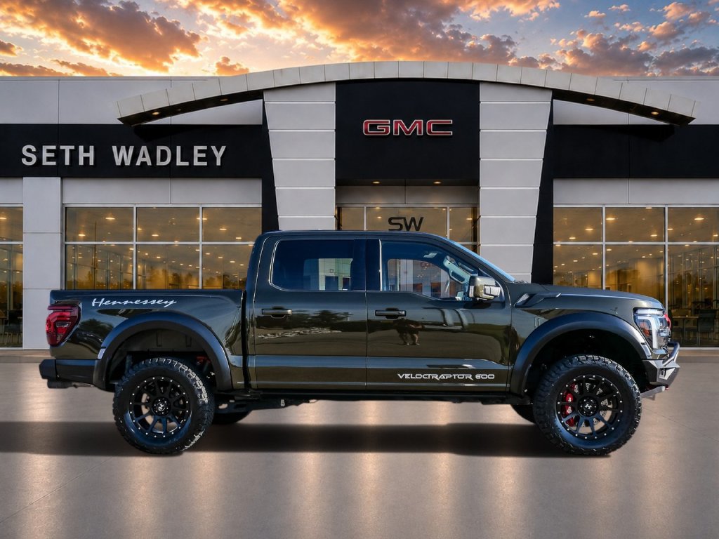 Used 2025 Ford F150 Raptor AWD/4WD image 8