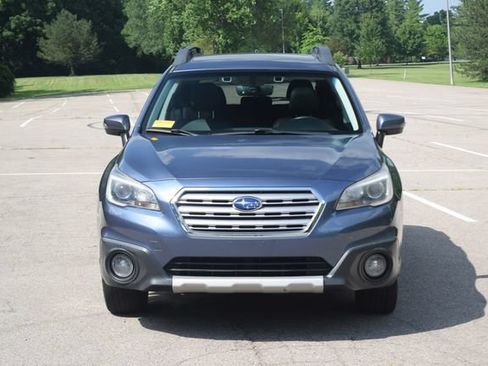 Used 2017 Subaru Outback 2.5i Limited AWD/4WD image 21