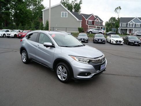 Used 2019 Honda HR-V EX image 2