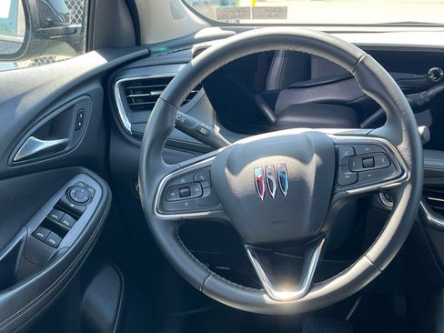Used 2025 Buick Encore GX Preferred AWD/4WD image 27