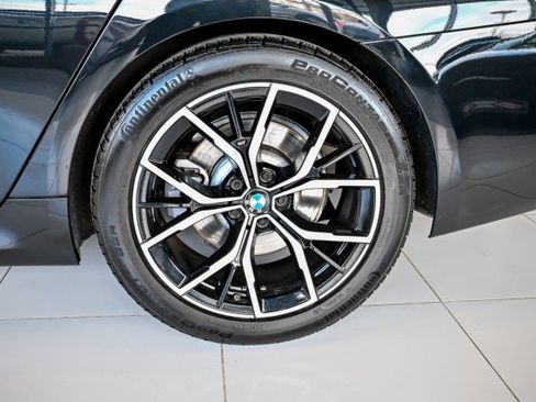 Used 2022 BMW 530i xDrive w/ M Sport Package image 42