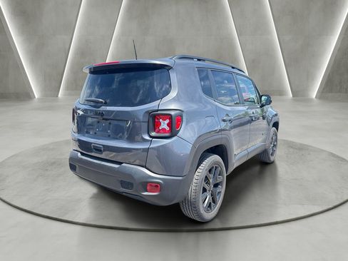Used 2023 Jeep Renegade Altitude AWD/4WD image 7