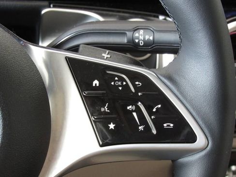 Used 2026 Mercedes-Benz GLB 250 4MATIC image 27