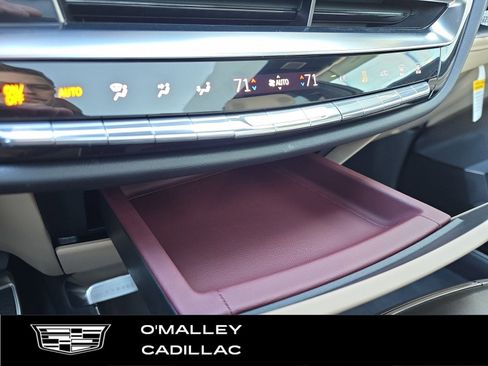 New 2026 Cadillac Lyriq Signature Luxury image 25