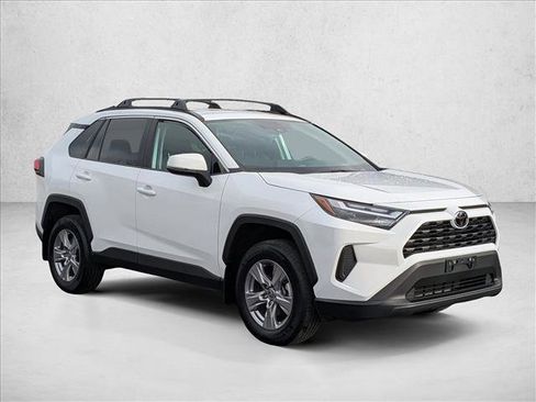 Used 2023 Toyota RAV4 XLE image 3