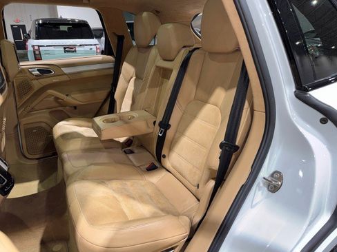 Used 2013 Porsche Cayenne GTS image 60
