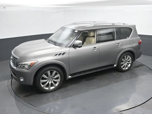 Used 2013 INFINITI QX56 4WD w/ Theater Pkg image 29