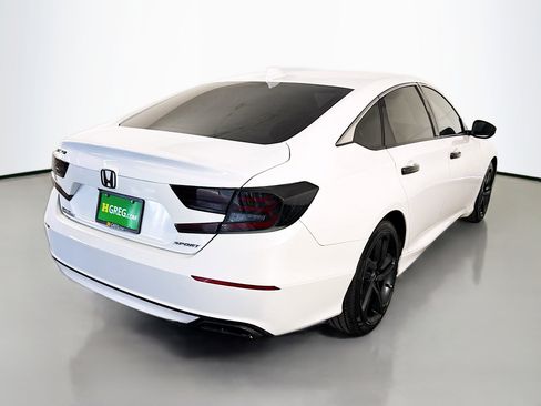 Used 2020 Honda Accord Sport image 10