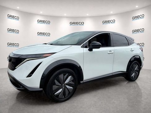 Used 2023 Nissan Ariya FWD image 3
