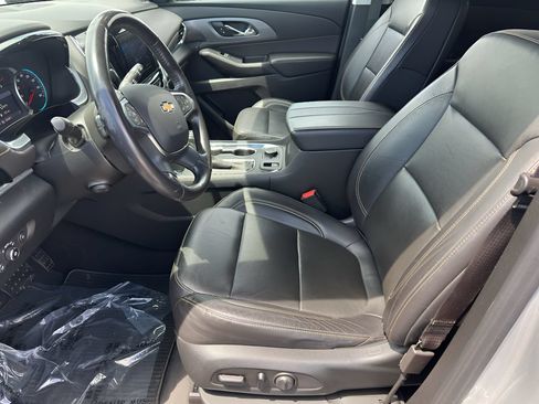Used 2020 Chevrolet Traverse Premier w/ Redline Edition AWD/4WD image 12