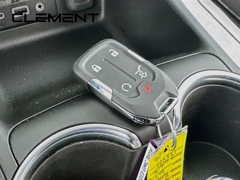 Used 2023 GMC Terrain SLT w/ Tech Package AWD/4WD image 24