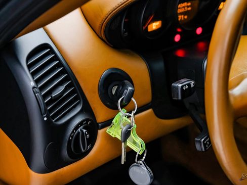 Used 2004 Porsche 911 GT3 image 69