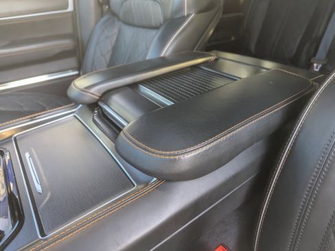 Used 2024 Jeep Grand Wagoneer Series III w/ Rear Seat Video Group 1 image 25