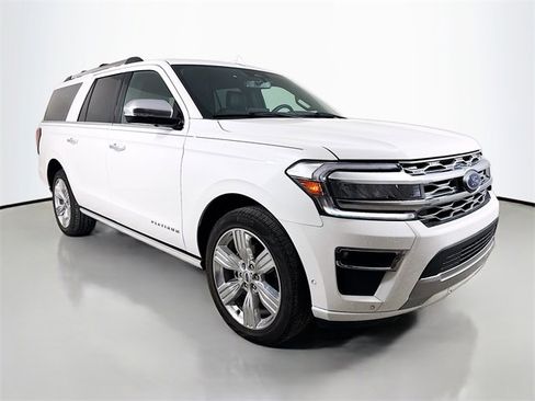 Used 2024 Ford Expedition Max Platinum image 3