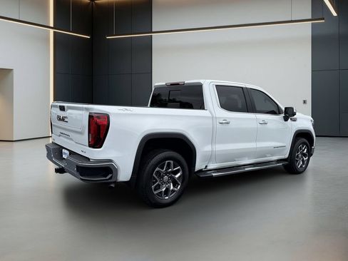 Certified 2025 GMC Sierra 1500 SLT w/ SLT Premium Plus Package AWD/4WD image 7