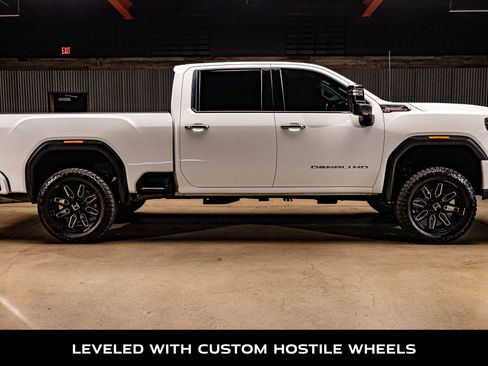 Used 2021 GMC Sierra 2500 Denali w/ Denali Ultimate Package image 10
